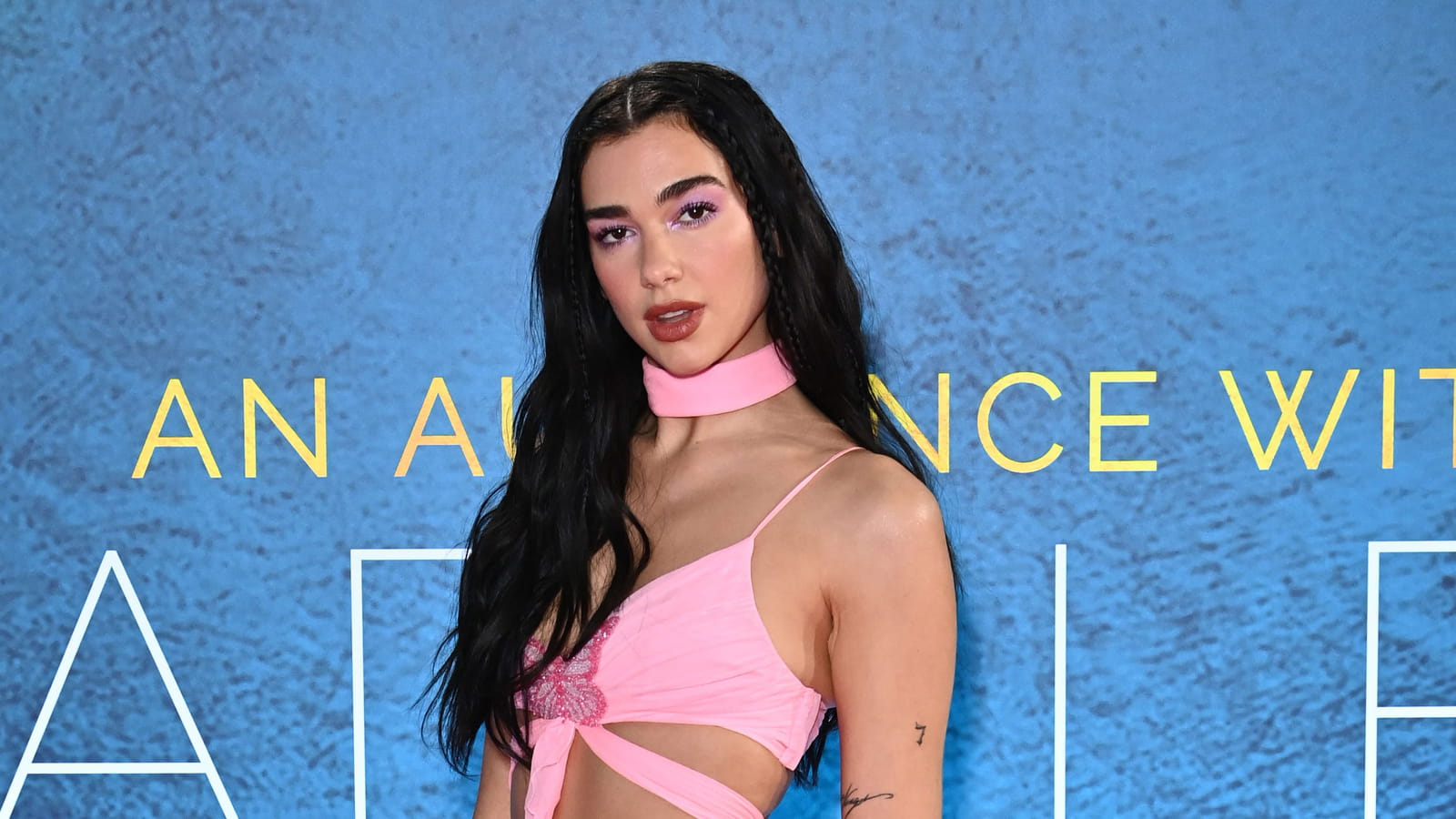 Dua Lipa le 6 novembre 2021