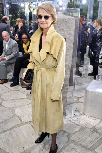 Charlotte Rampling au d&eacute;fil&eacute; Loewe