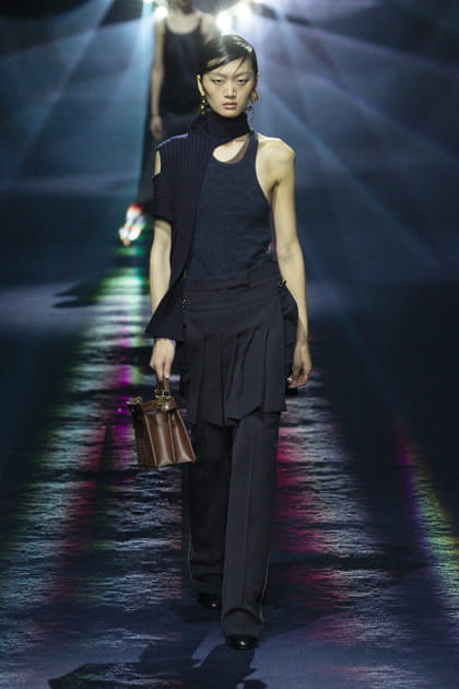 Look 36&nbsp;du d&eacute;fil&eacute; Fendi