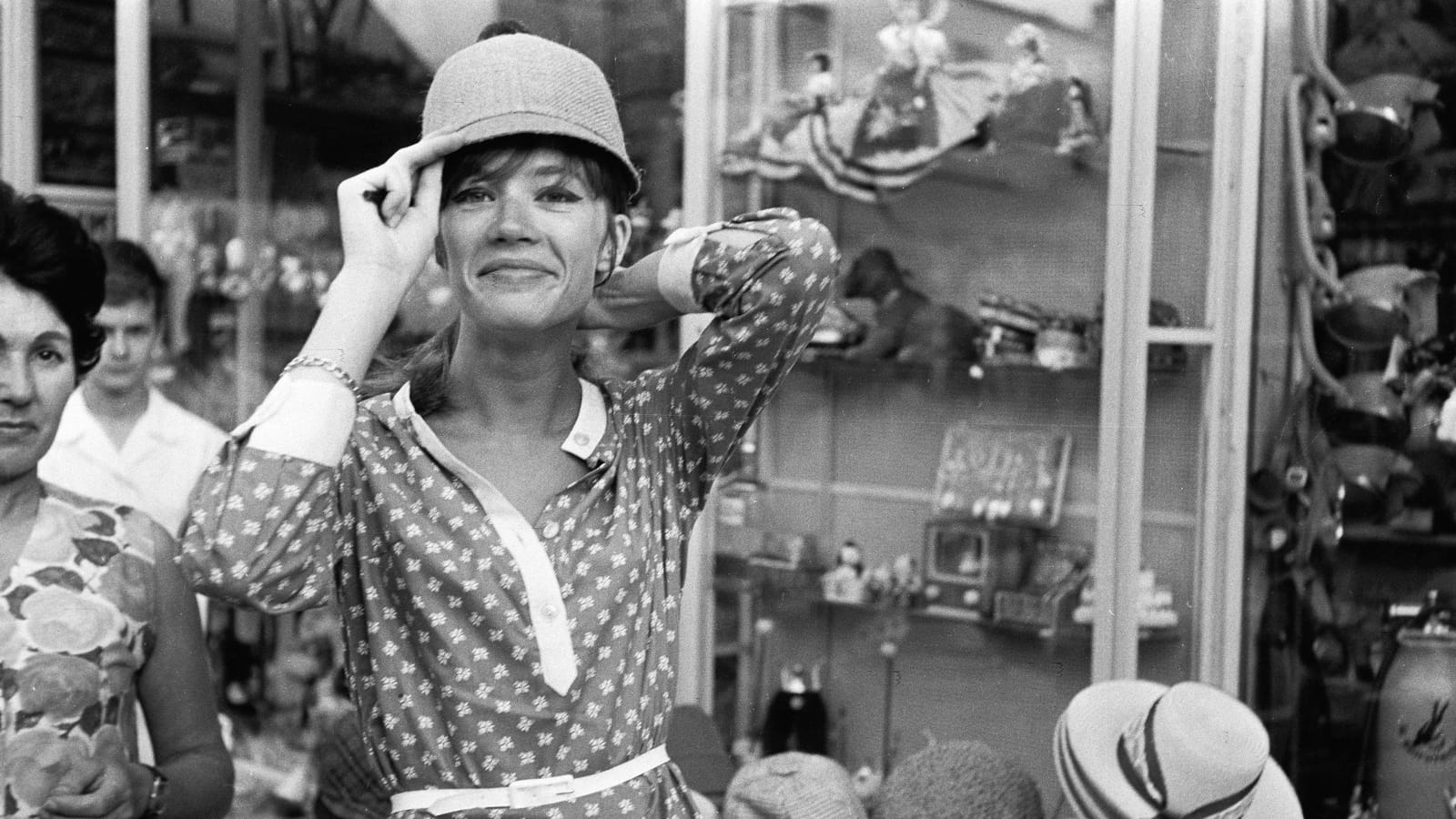 En chapeau