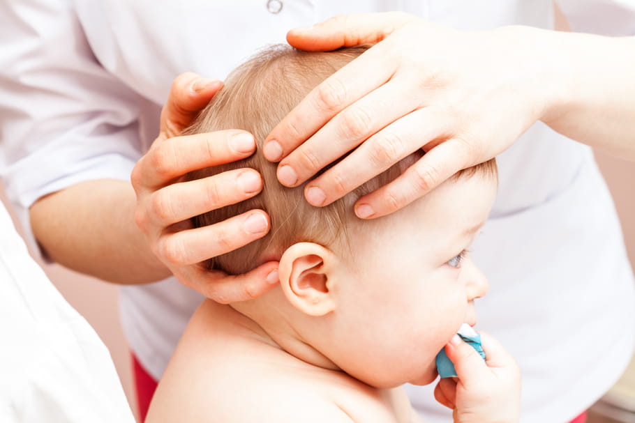 Syndrome de KiSS chez le bébé : définition, symptômes, traitements