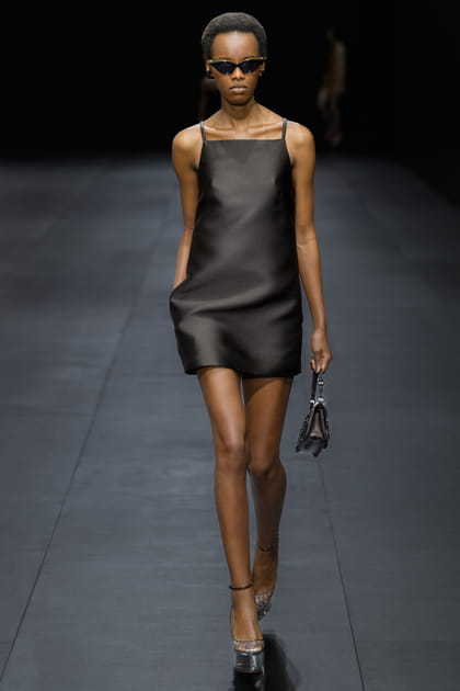 Look 9&nbsp;du d&eacute;fil&eacute; Valentino