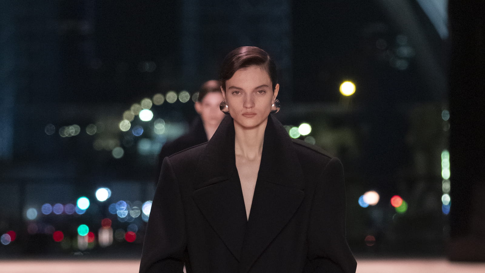 Look 12