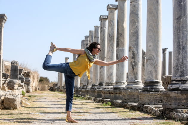 Andie McDowell, ma&icirc;tre Yogi