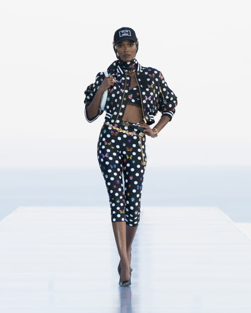 Look 21 du défilé "La Vacanza" de Versace