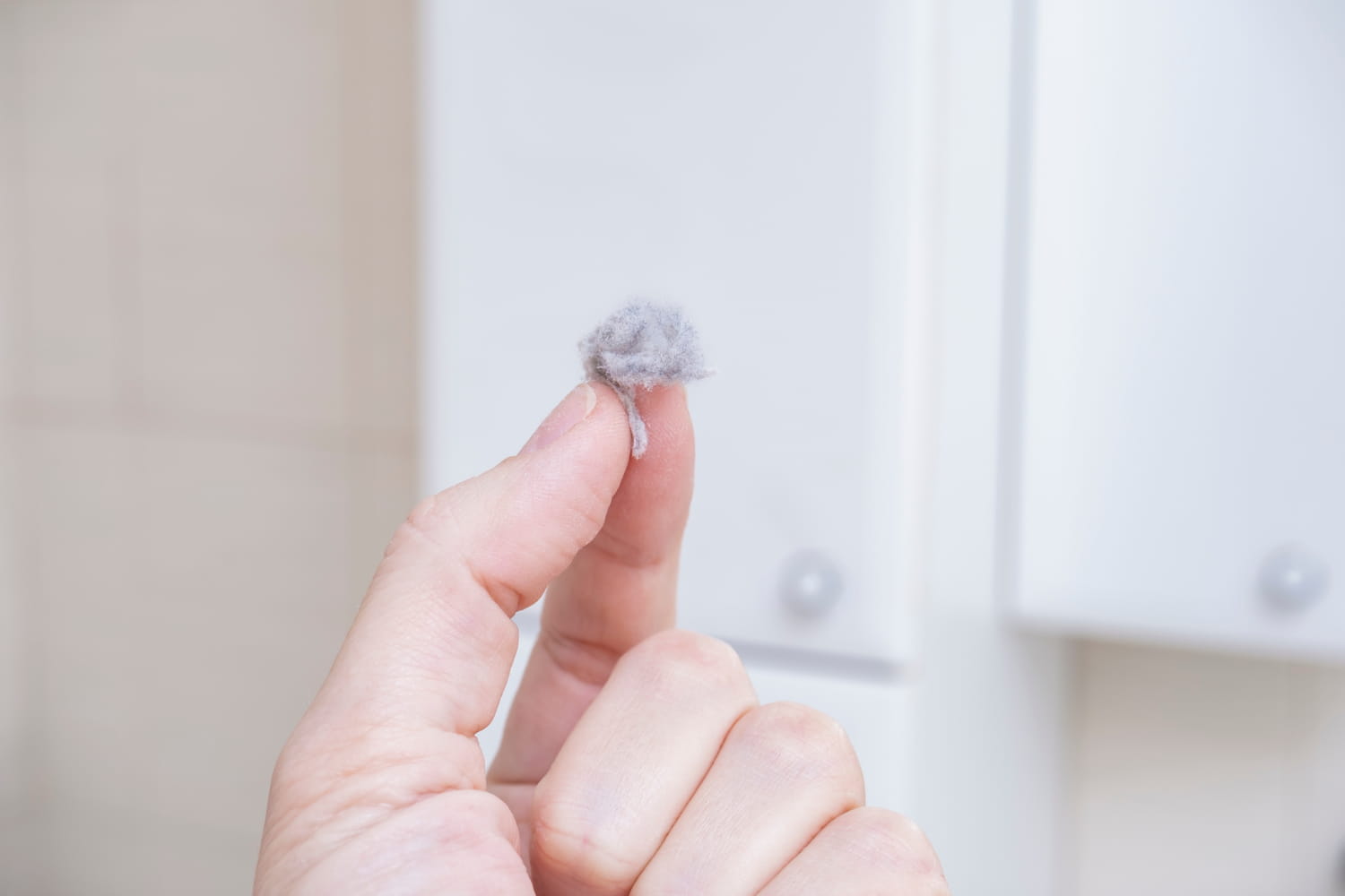 C'est l'endroit qui capte le plus de poussière dans la maison et tout le monde oublie de le nettoyer