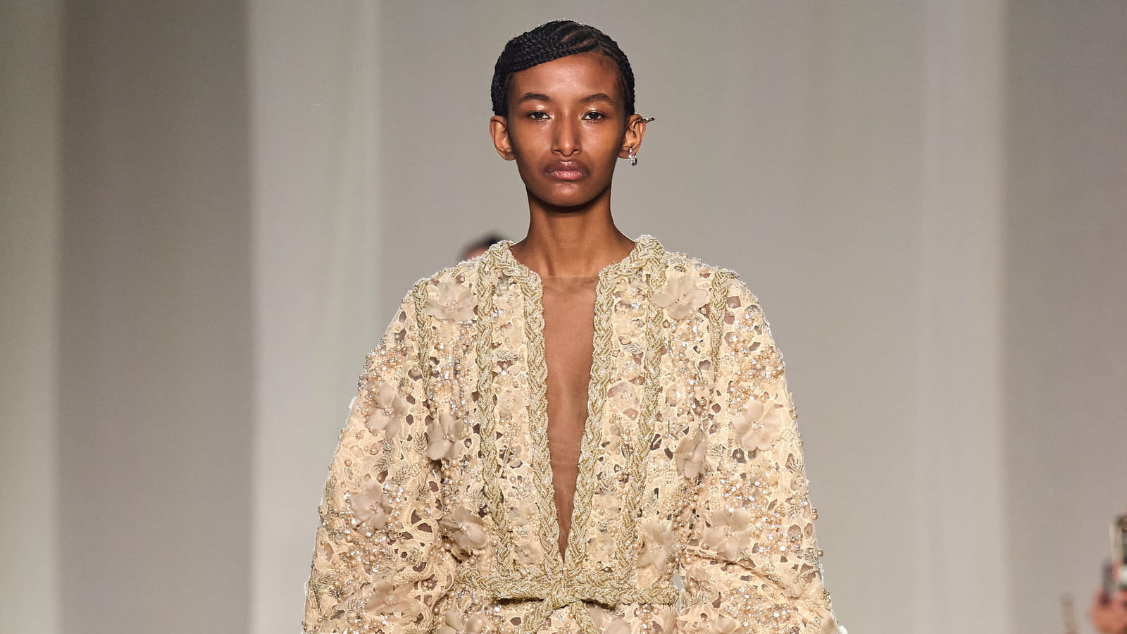 Look 13