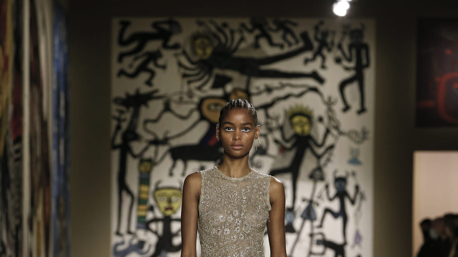 Look 27
