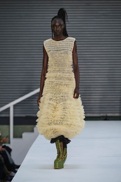 D&eacute;fil&eacute; Molly Goddard automne-hiver 2022-2023