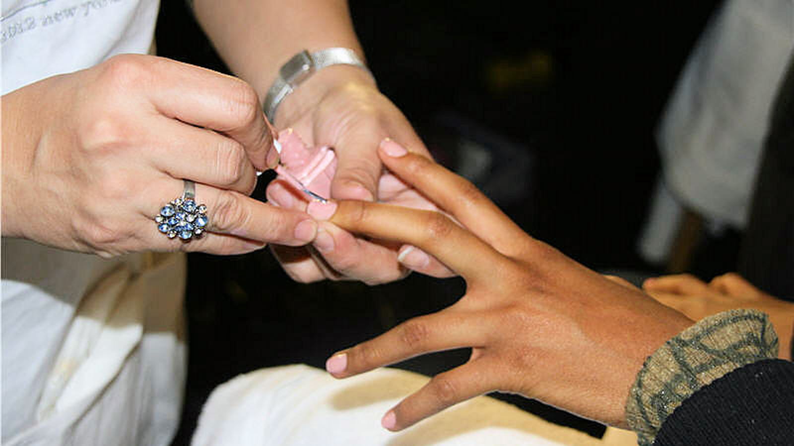 Belle jusqu'au bout des ongles