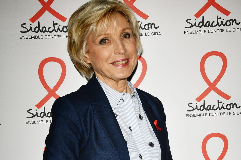 Evelyne Dh&eacute;liat, la marche pour rester en forme