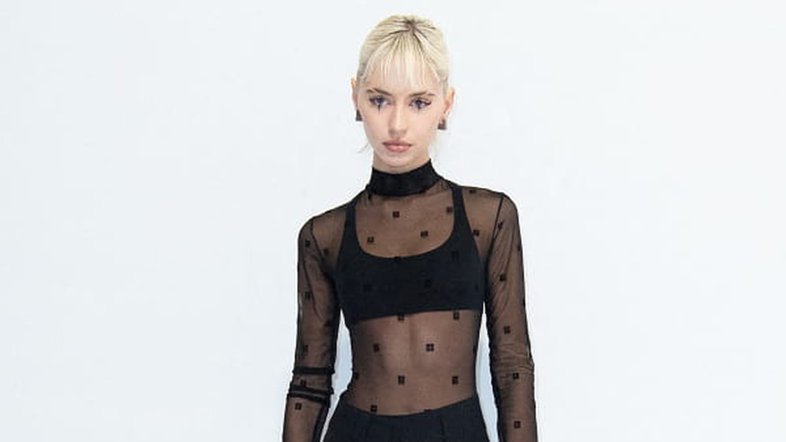 Iris Law le 2 mars 2023