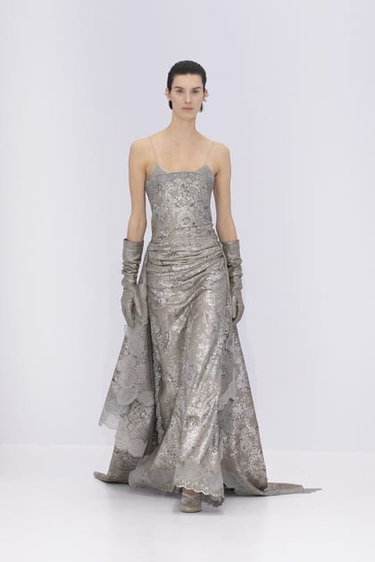 Look 28&nbsp;du d&eacute;fil&eacute; Fendi