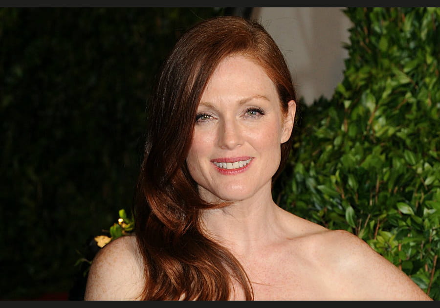 Le one shoulder glamour de Julianne Moore