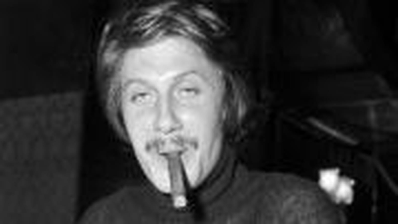 Jacques Dutronc, homme à cigare