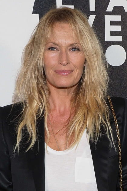 Estelle Lef&eacute;bure maquill&eacute;e