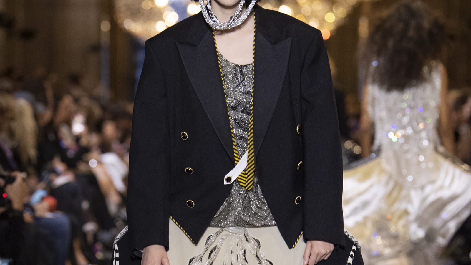 Look 7