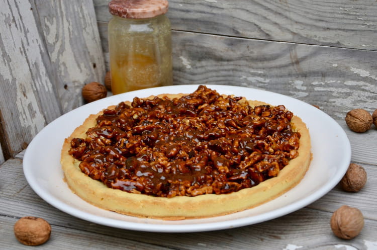 Recette de Tarte aux noix et au miel