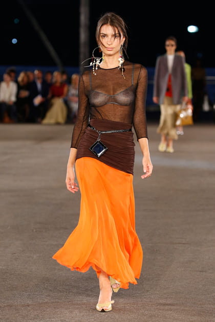 D&eacute;fil&eacute; Tory Burch printemps-&eacute;t&eacute; 2023