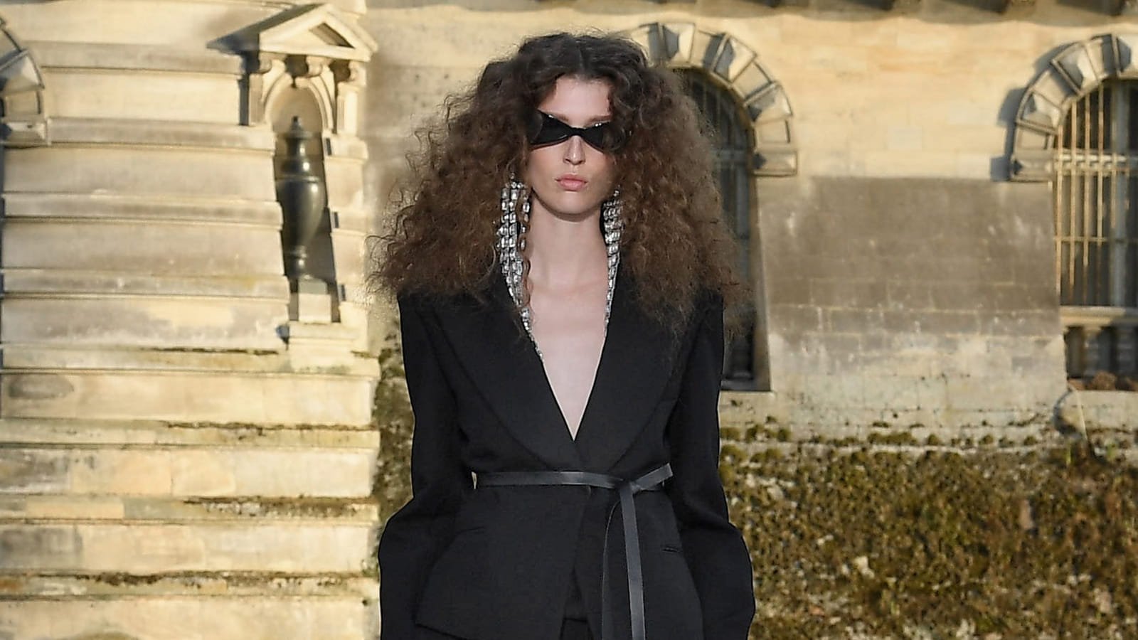 Look 28