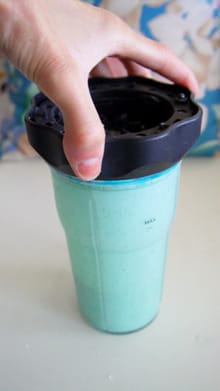 Smoothie kiwi et myrtille : Etape 1