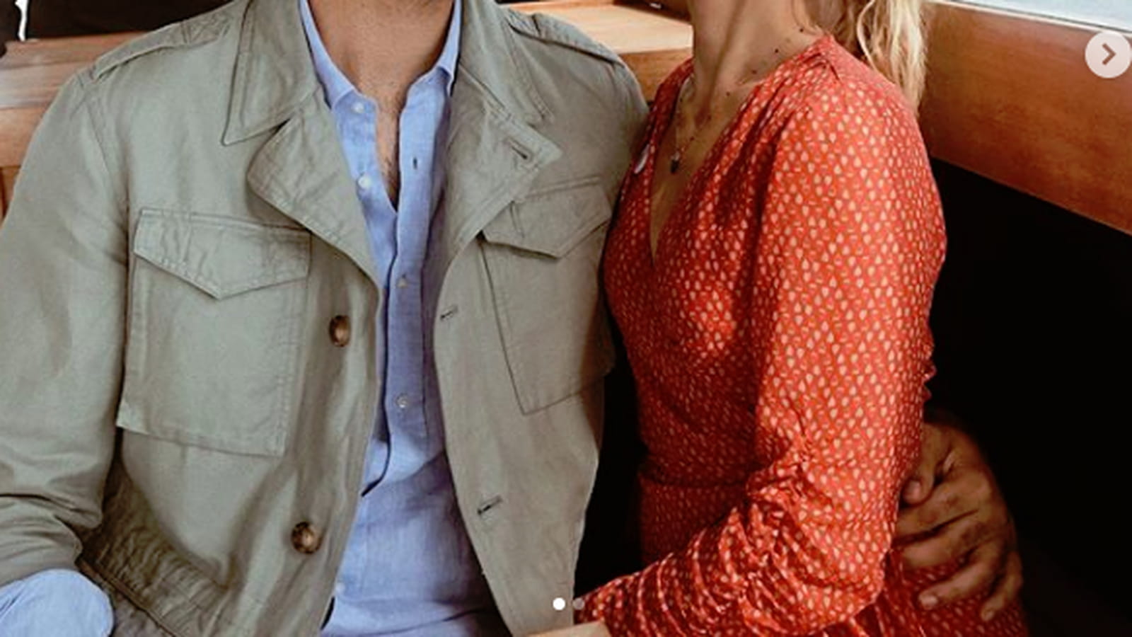 Kamran Ahmed, Ilona Smet