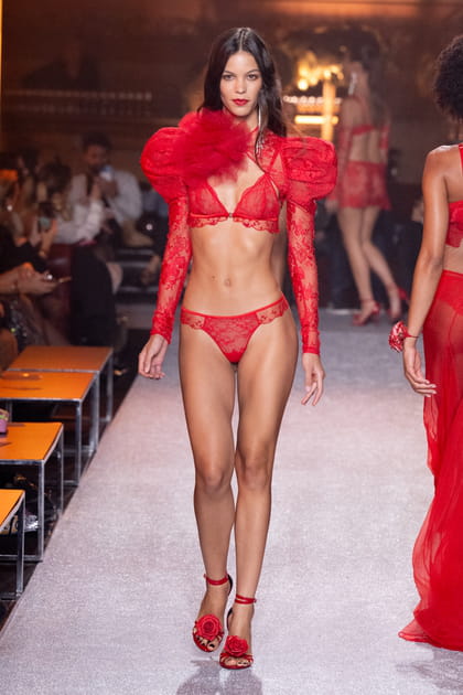 Look 45&nbsp;du d&eacute;fil&eacute; Etam Live Show 2023