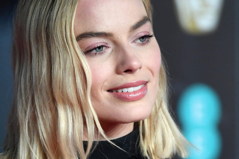 Le wavy d&eacute;licat de Margot Robbie