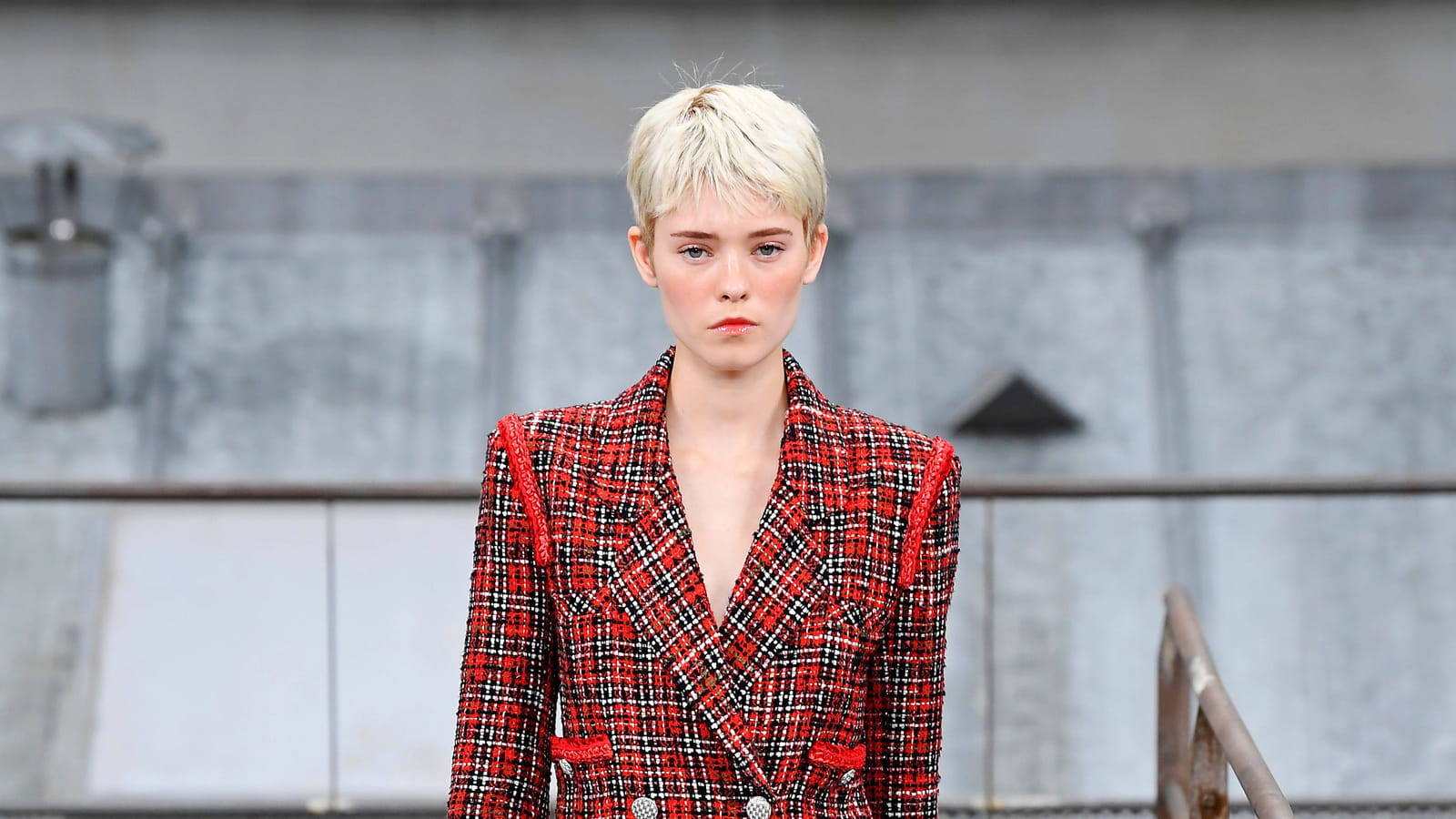 Look 1