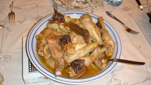 Poulet au vin jaune et aux morilles : la recette facile