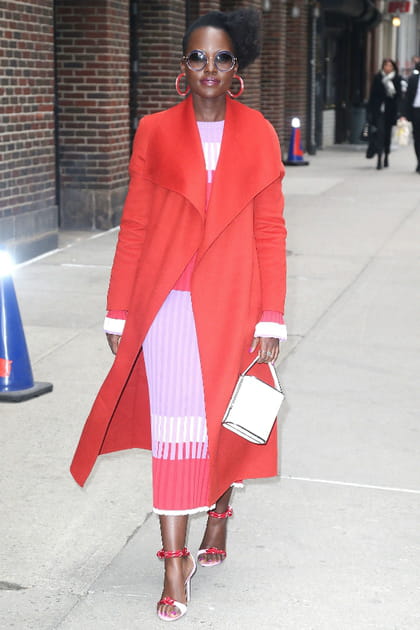 TOP&nbsp;: Lupita Nyong'o en Prabal Gurung et Bande Noir