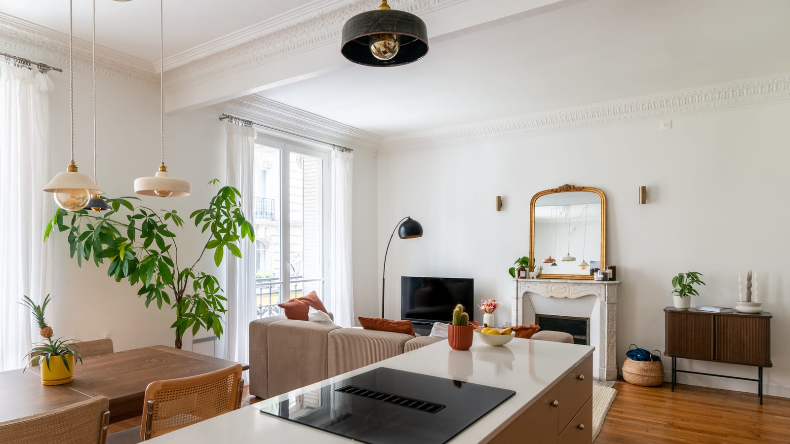 Salle à manger après