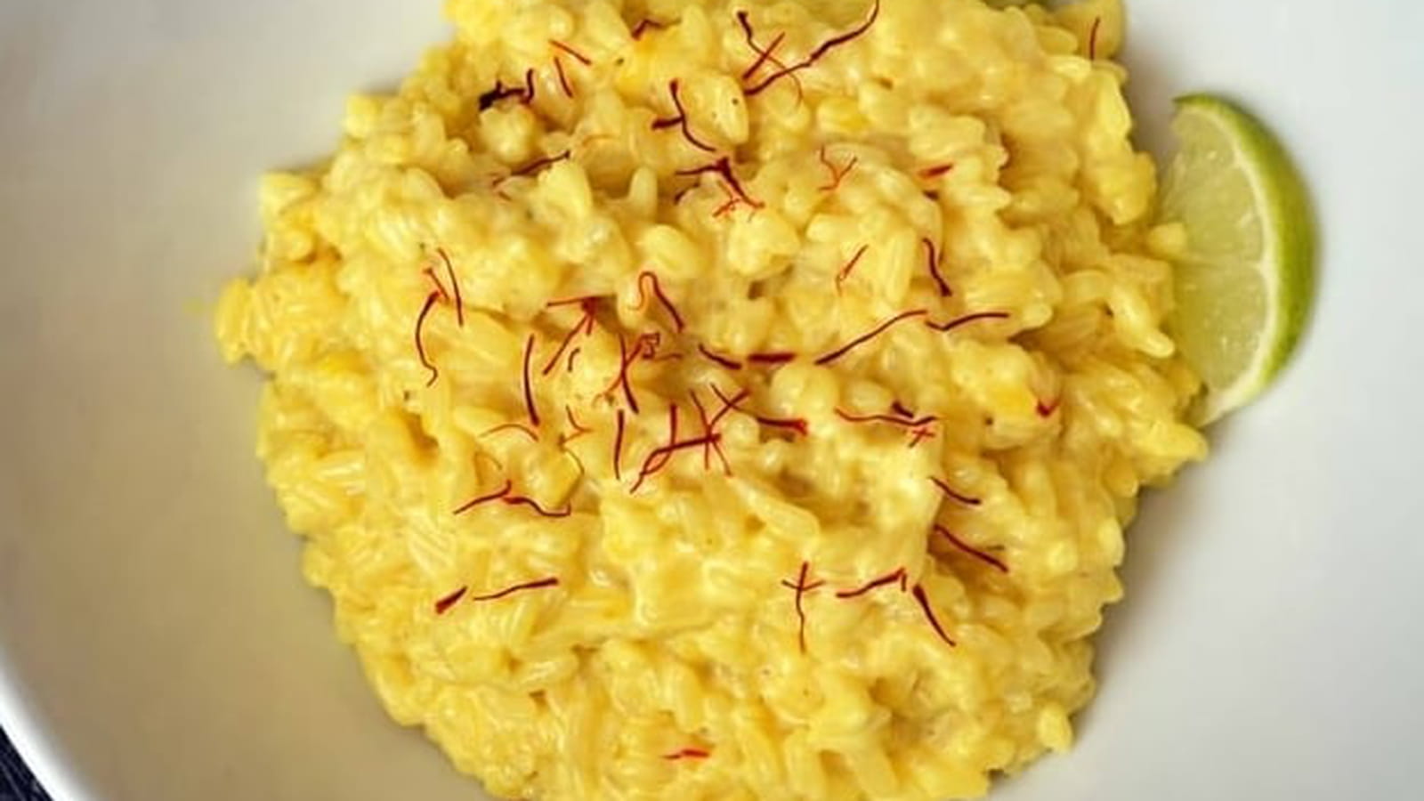 Risotto au mascarpone, citron vert et safran