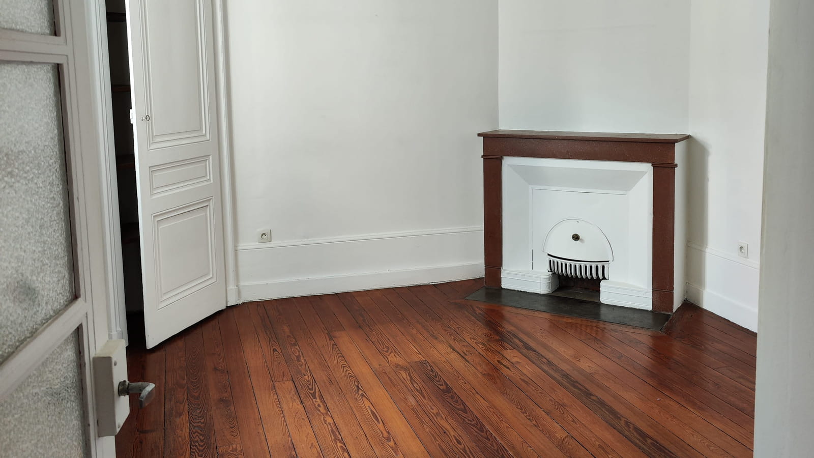 Chambre 2 avant 