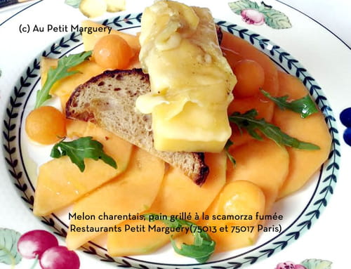 Melon charentais, pain grillé à la scamorza fumée