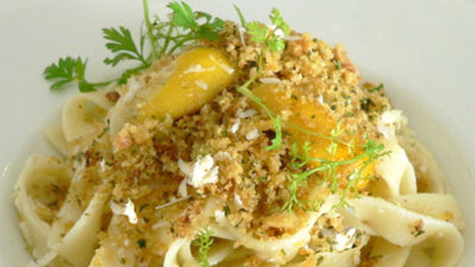 Tagliatelles en chapelure citronnée
