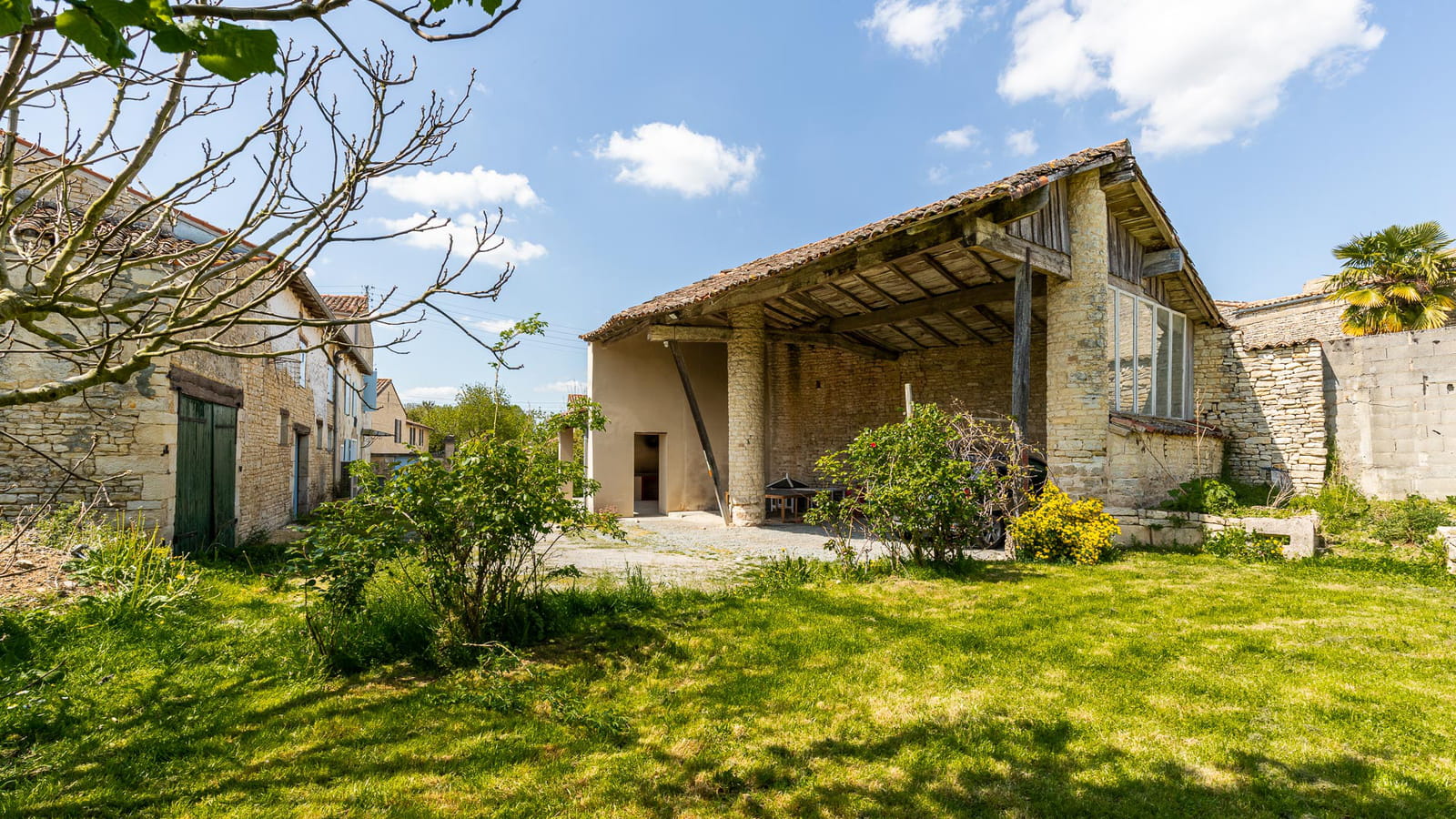 Préau-garage