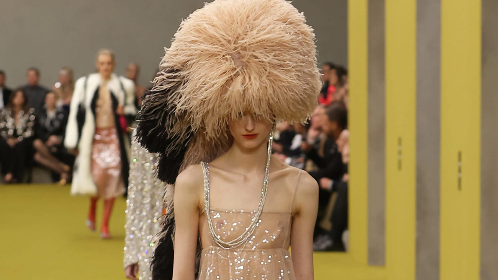 Look 51