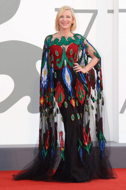 Cate Blanchett en robe color&eacute;e