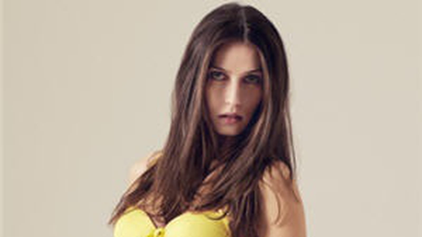 Parure jaune de New Yorker