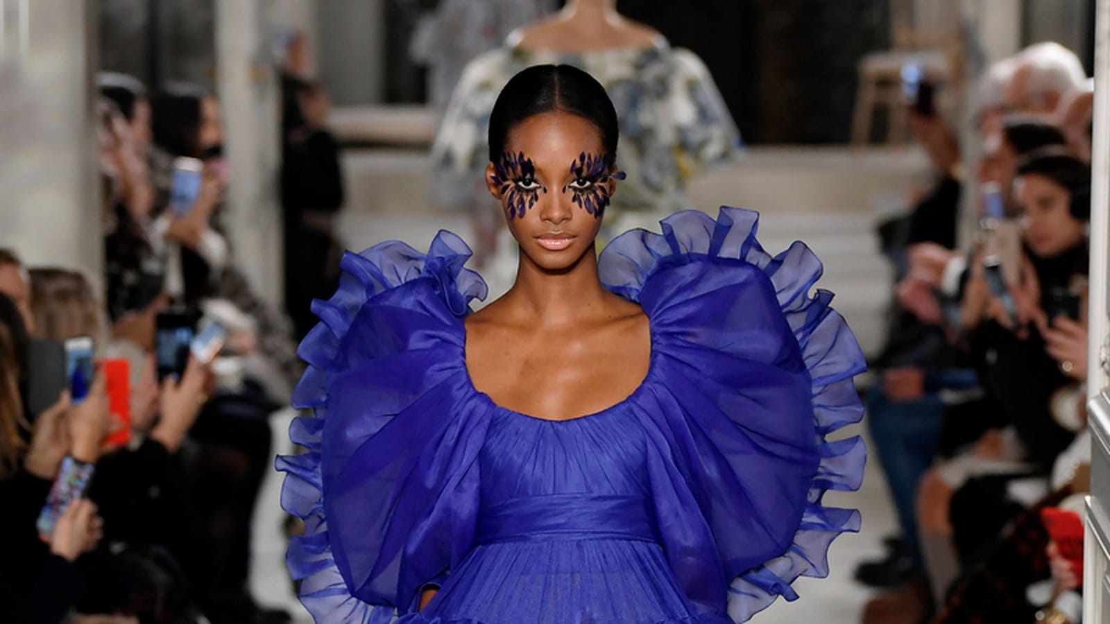 Look 28
