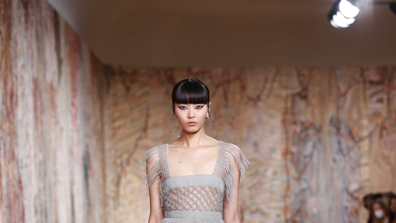 Look 49