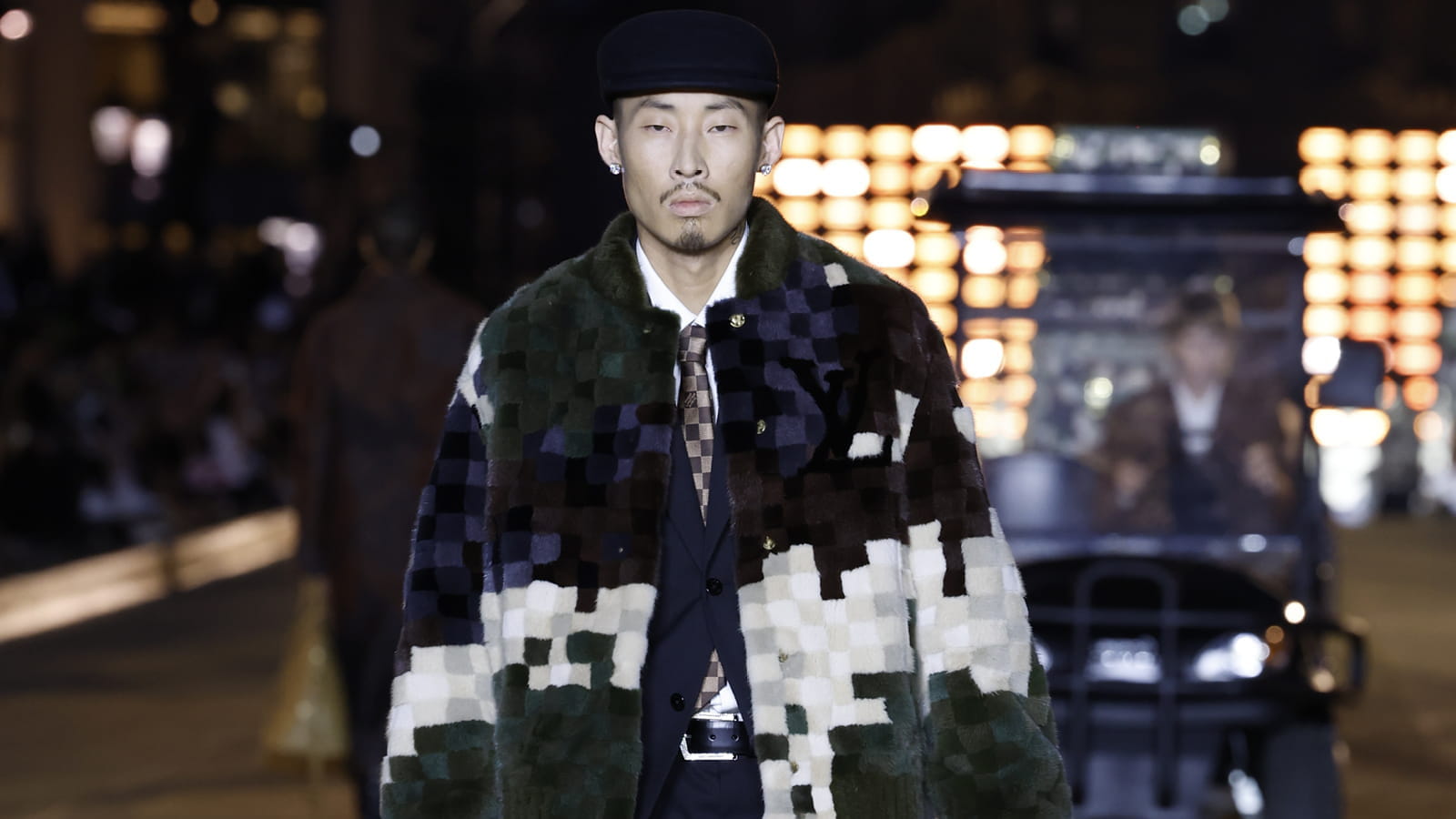 Look 21