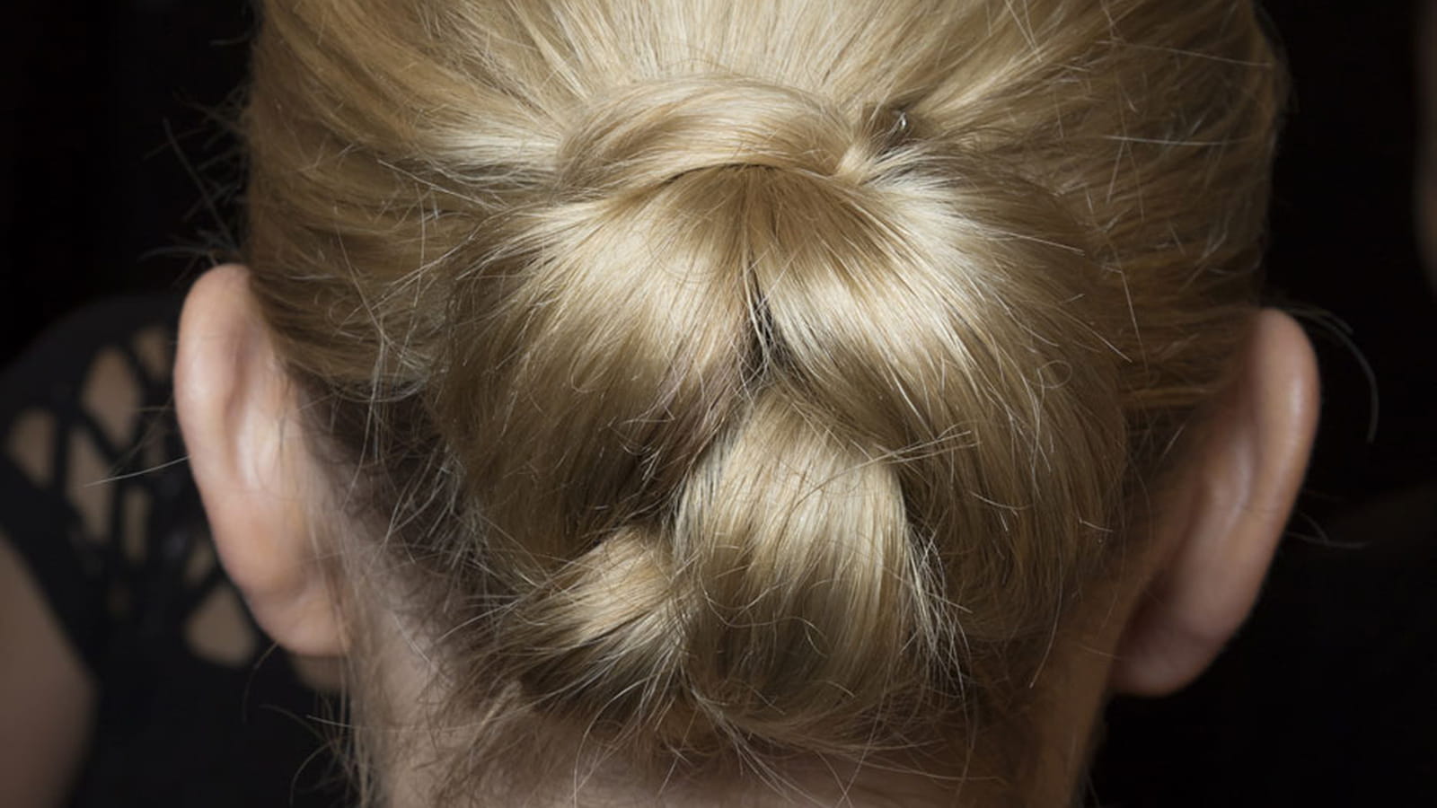 Le chignon tressé