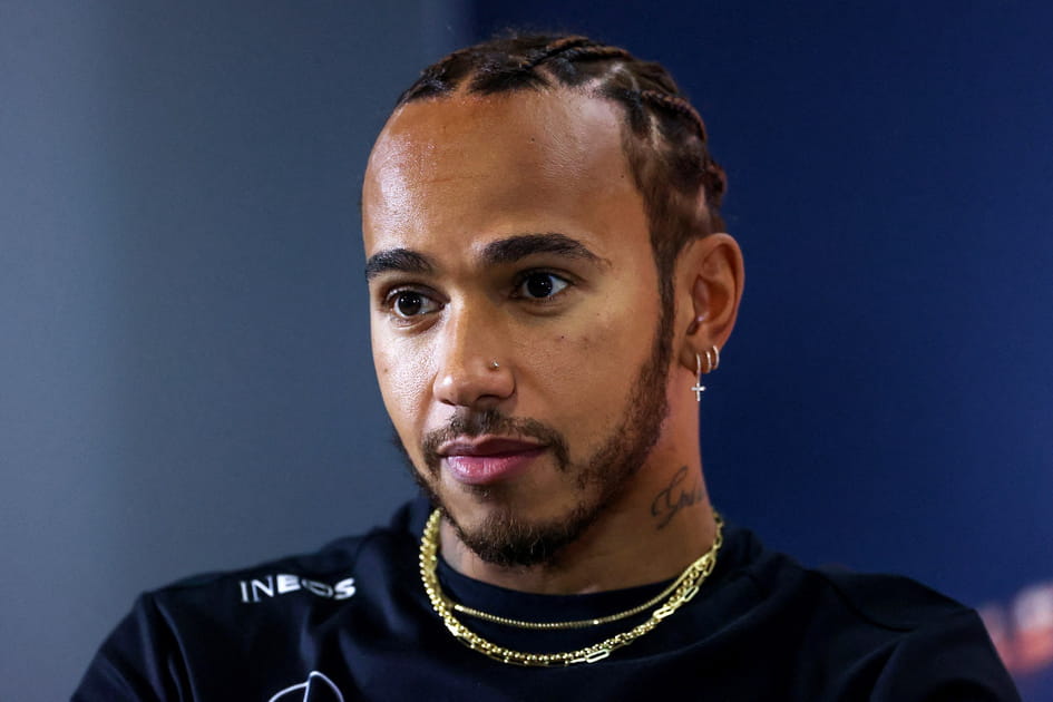 Les tresses coll&eacute;es de Lewis Hamilton