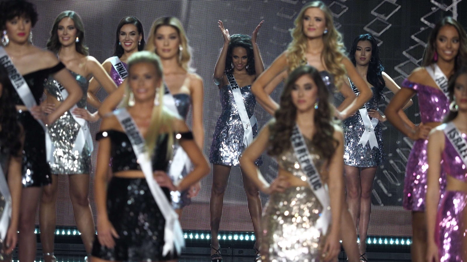 Alicia Aylies et les Miss