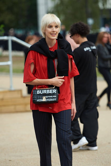 Agyness Deyn&nbsp;au d&eacute;fil&eacute; Burberry