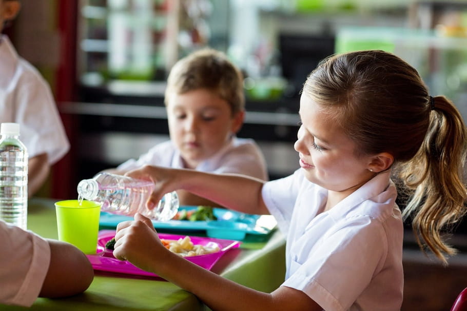 La cantine de votre enfant respecte-t-elle les règles d'hygiène ?
