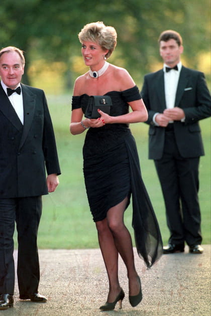 Lady Diana en robe noire dite "Revenge dress" de Christina Stambolian