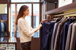 Pendant que les enseignes de mode ferment les unes après les autres, cette griffe accessible va ouvrir 45 boutiques en France